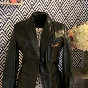 Vintage Etienne Aigner black leather womens jacket/Blazer